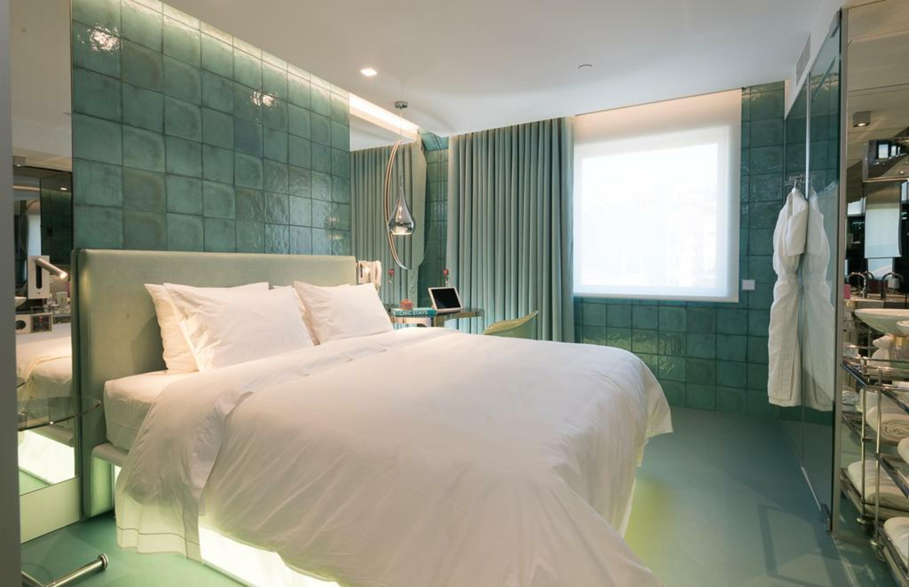 Hotel Wc By The Beautique