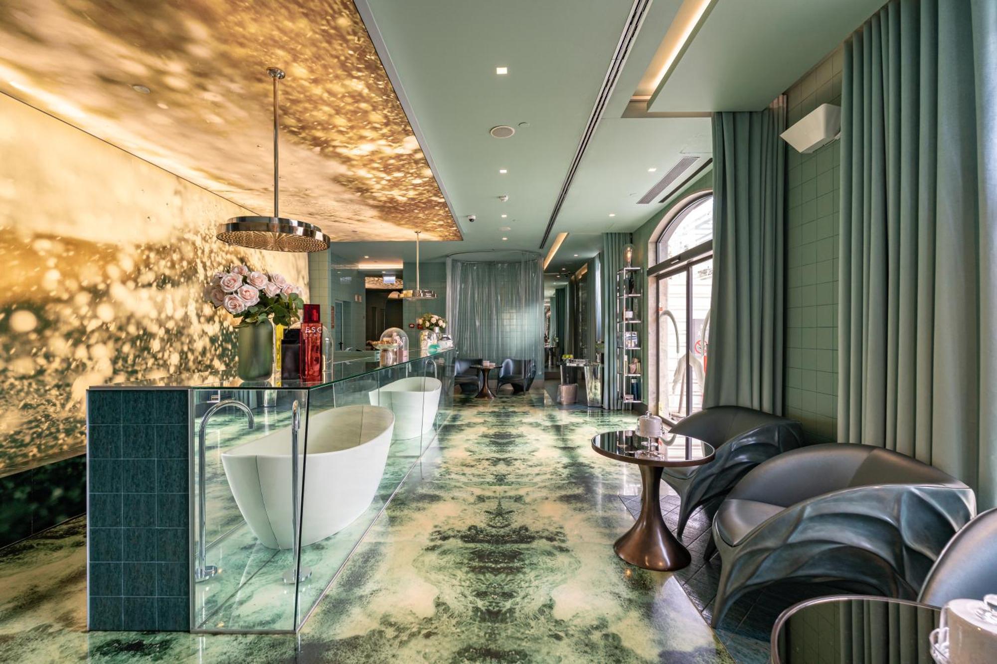 Wc By The Beautique 4*